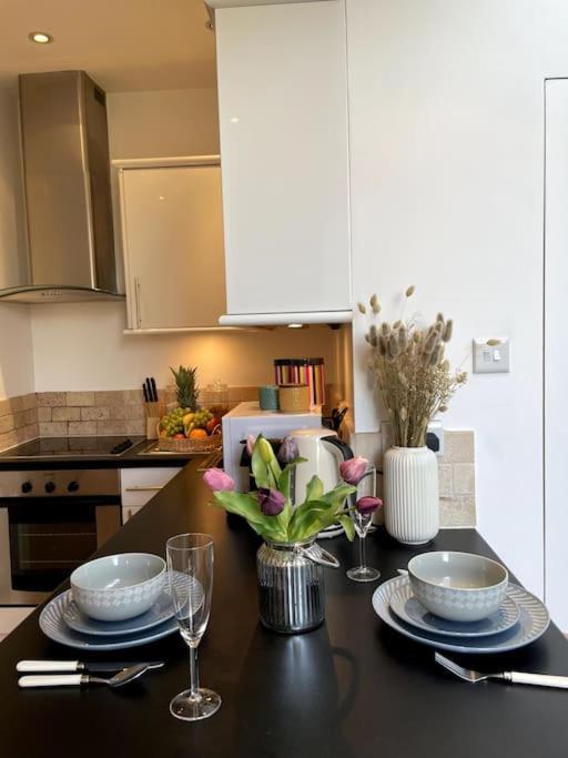 Cute&Cozy Studio Apt In Barons Court London Exterior foto